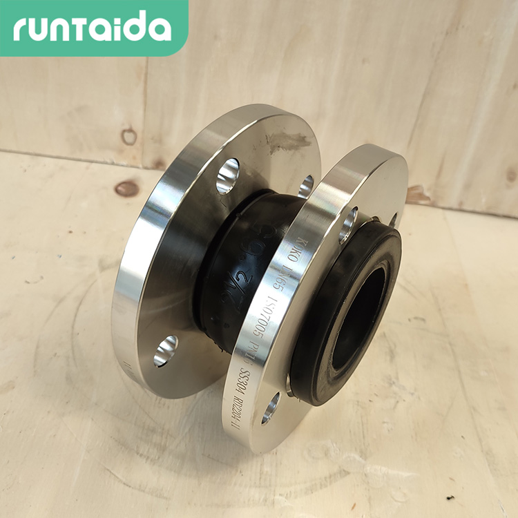  油管道係統專用（yòng）型（xíng）耐酸堿橡膠接頭