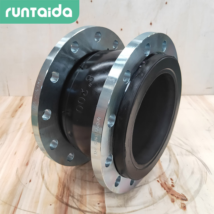 潤泰達-撓（náo）性橡膠接頭可撓曲（qǔ）橡膠接頭可曲繞橡膠軟接頭